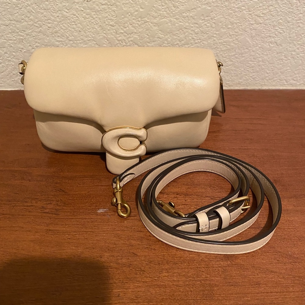 Coach Tabby 18 Pillow